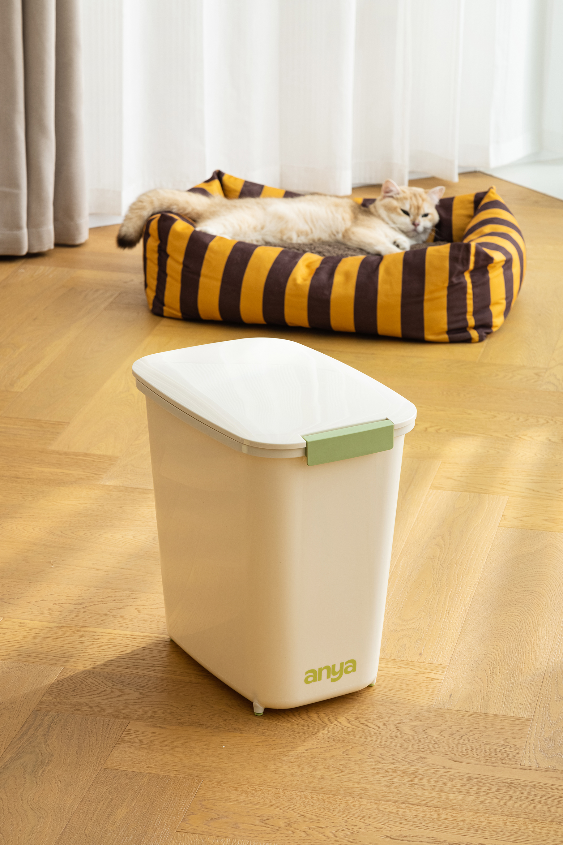 Slim FlipLock Container 20L